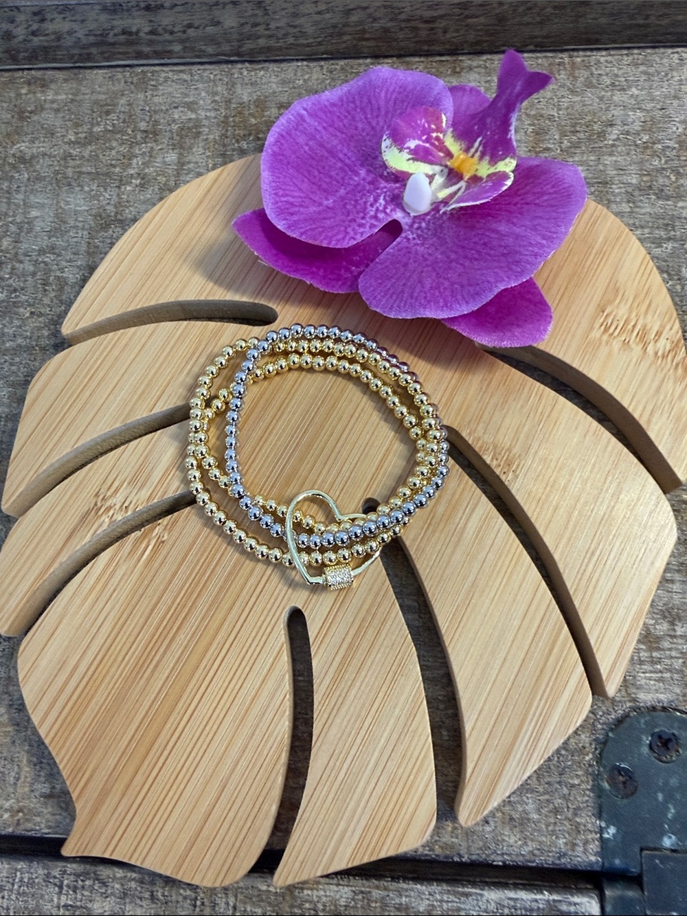 Gold & Silver Heart Bead Stretch Bracelet Set